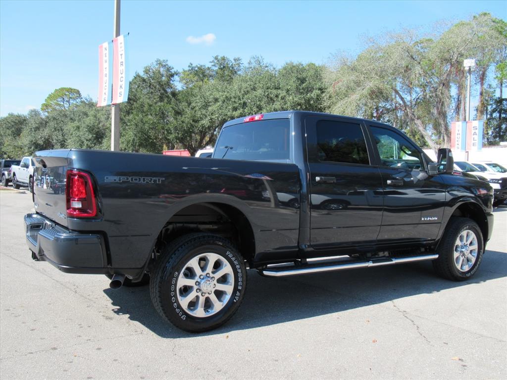 2026 Ram 2500 Big Horn photo 4