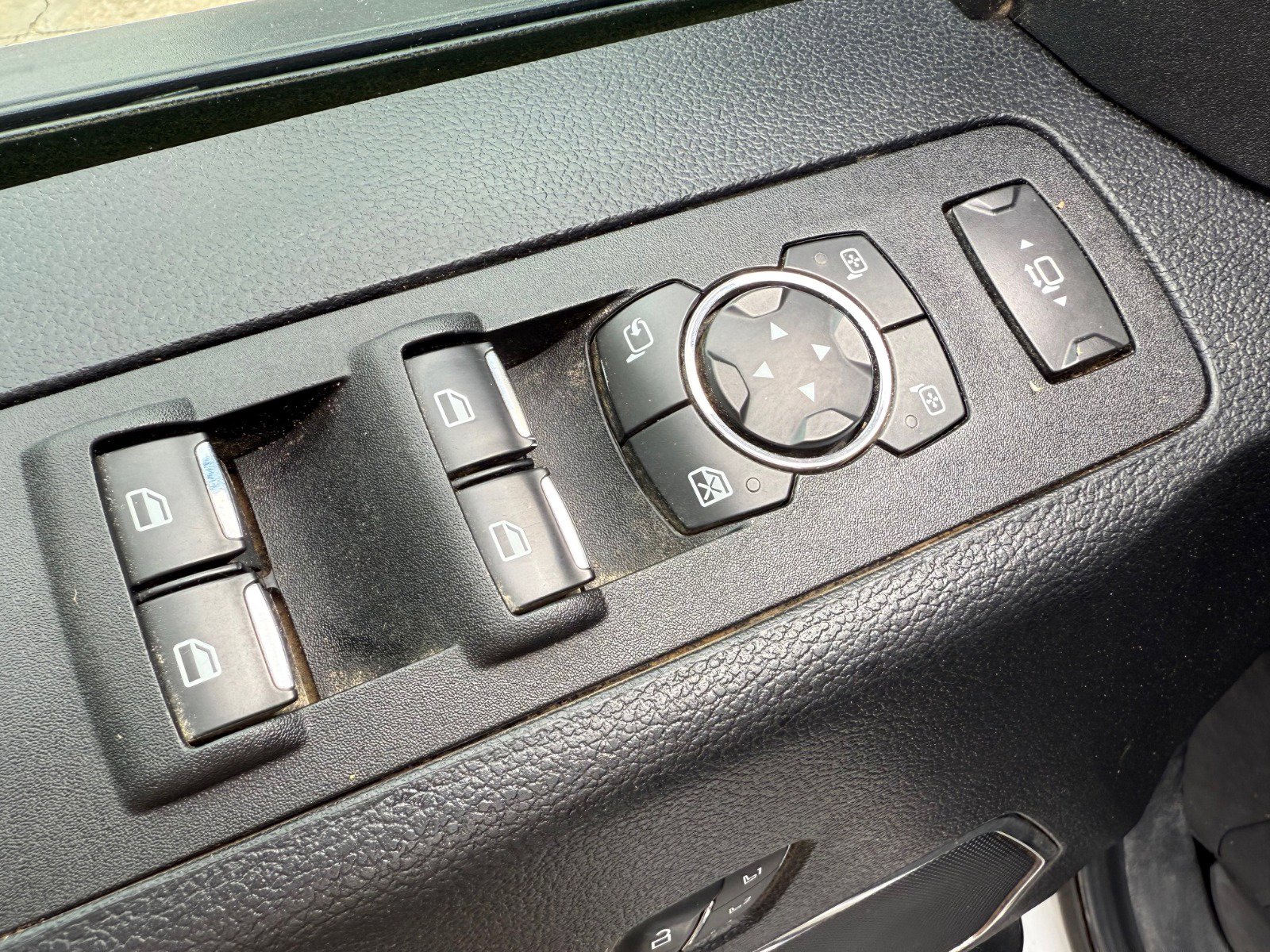 2020 Ford F-250 Lariat photo 11