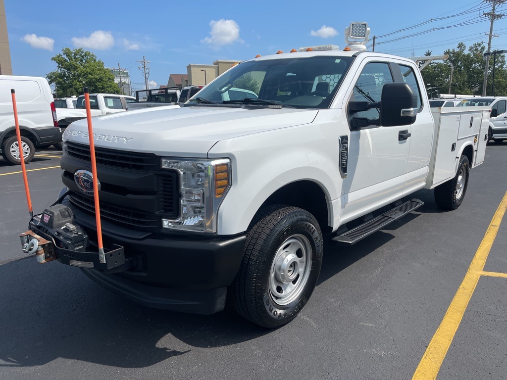 2019 Ford F-350 XL photo 3