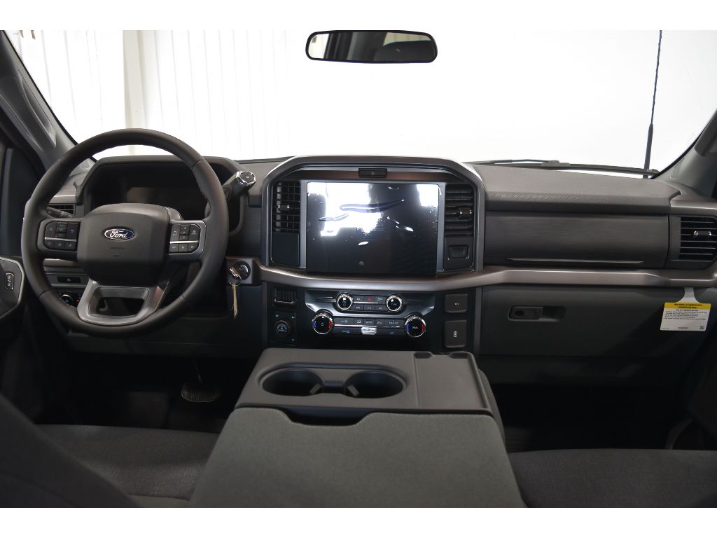 2025 Ford F-150 STX photo 27