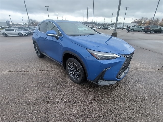 2025 Lexus NX 350's photo