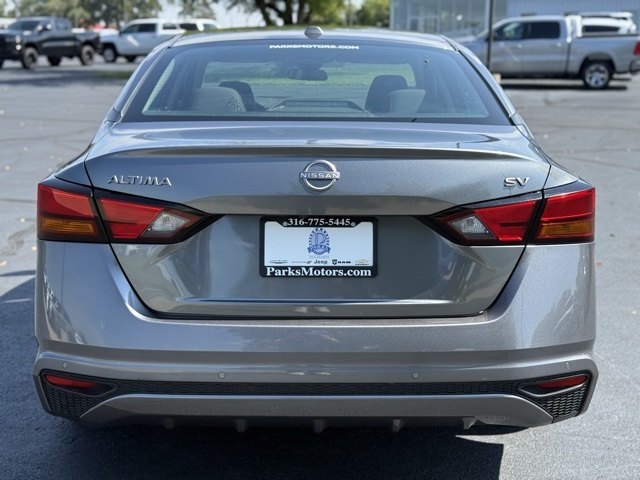 2023 Nissan Altima 2.5 SV photo 4