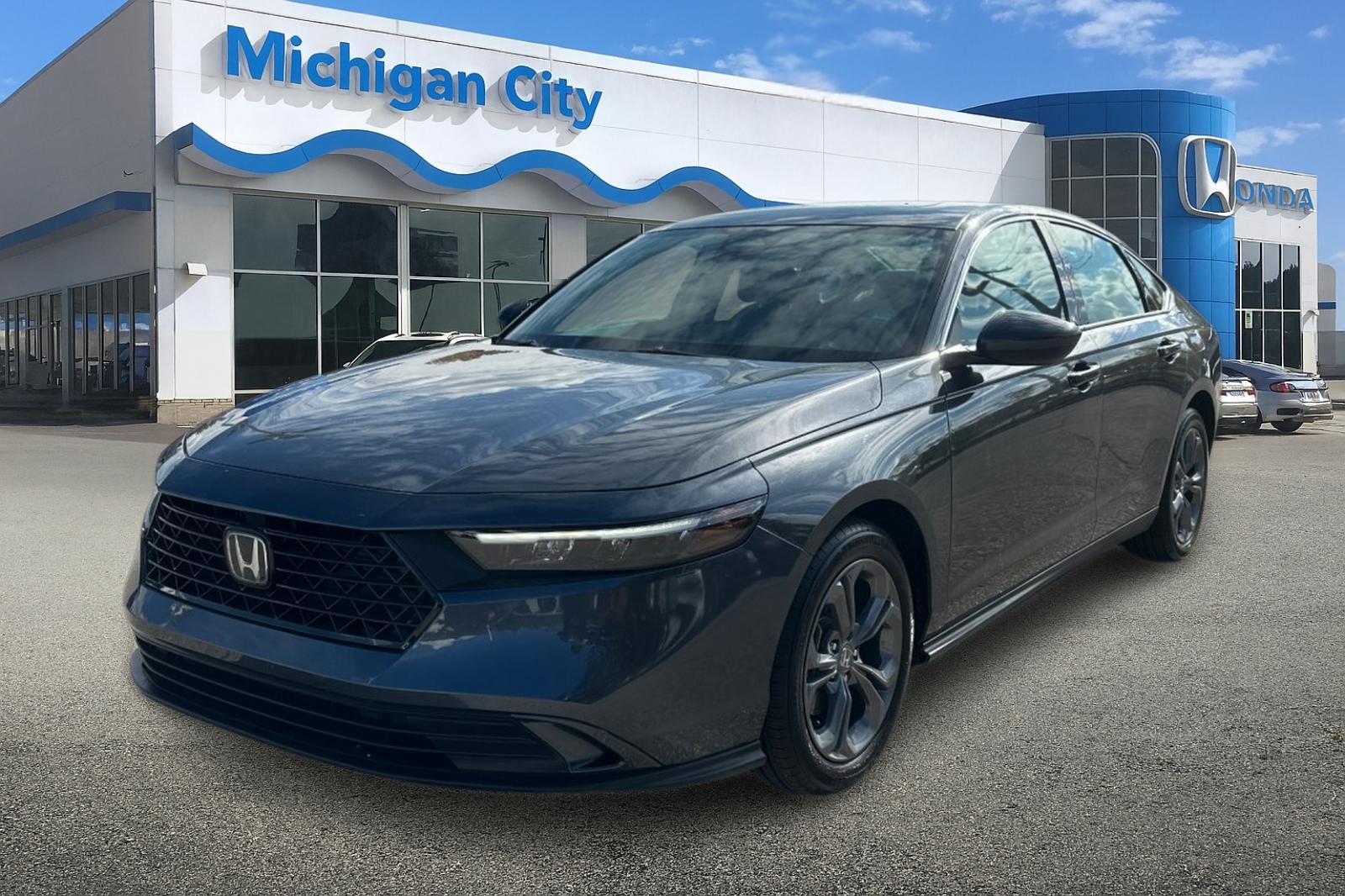 2024 Honda Accord EX's photo