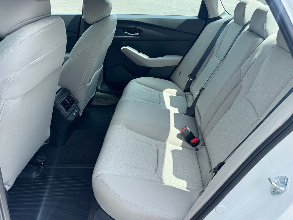 2025 Honda Accord SE photo 3