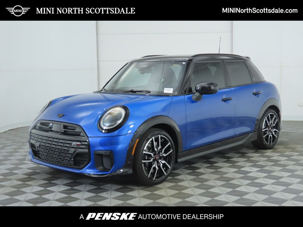 2026 MINI Hardtop 4 Door S's photo