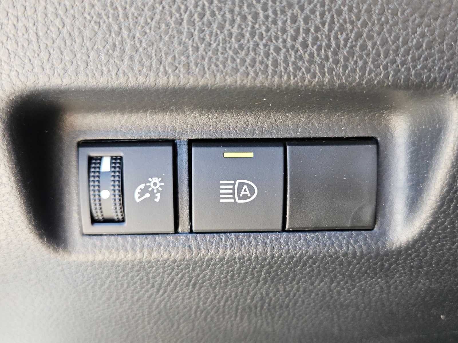 Used 2024 Ice Cap Toyota XLE image 20