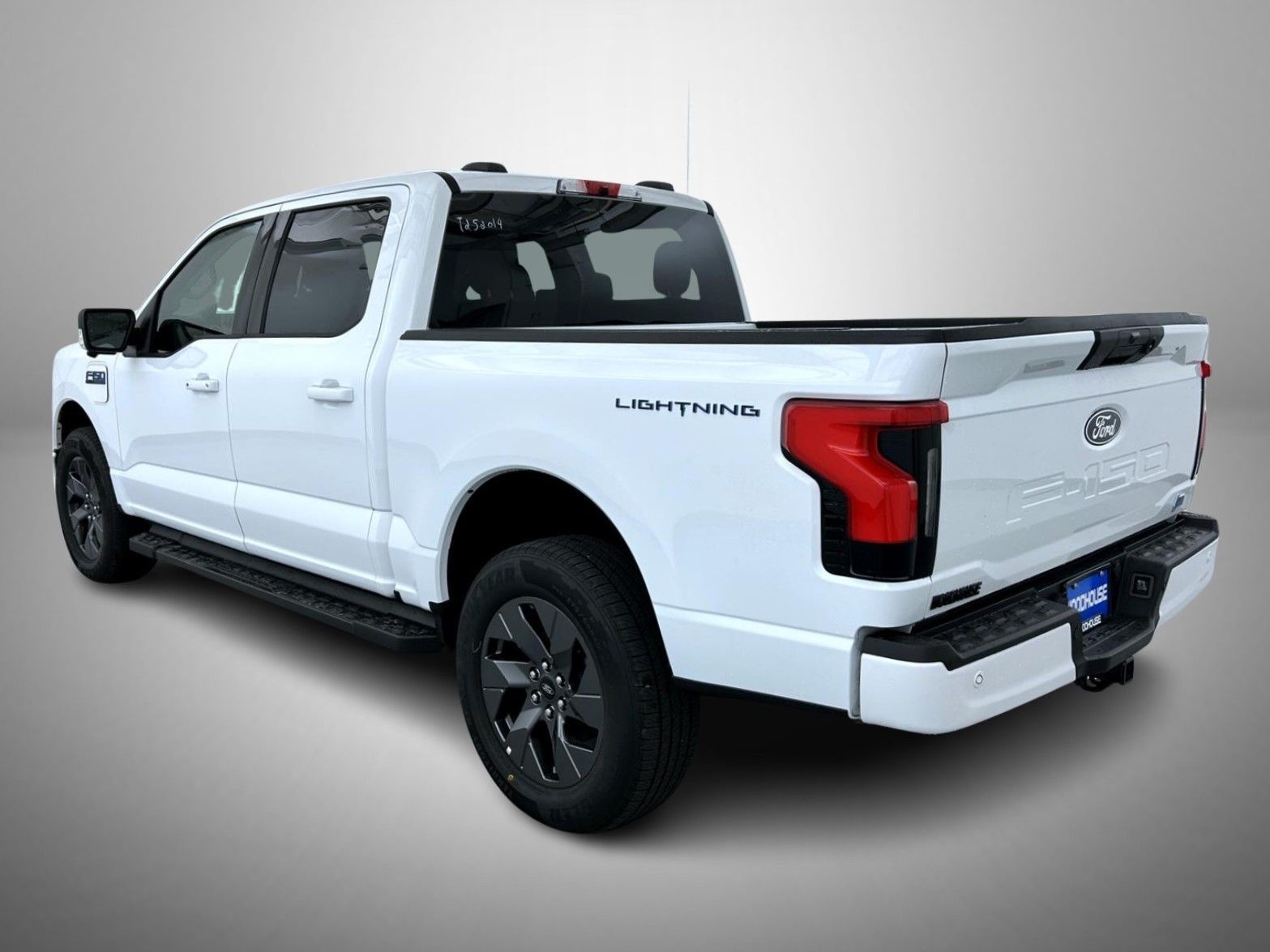 2025 Ford F-150 Lightning photo 4