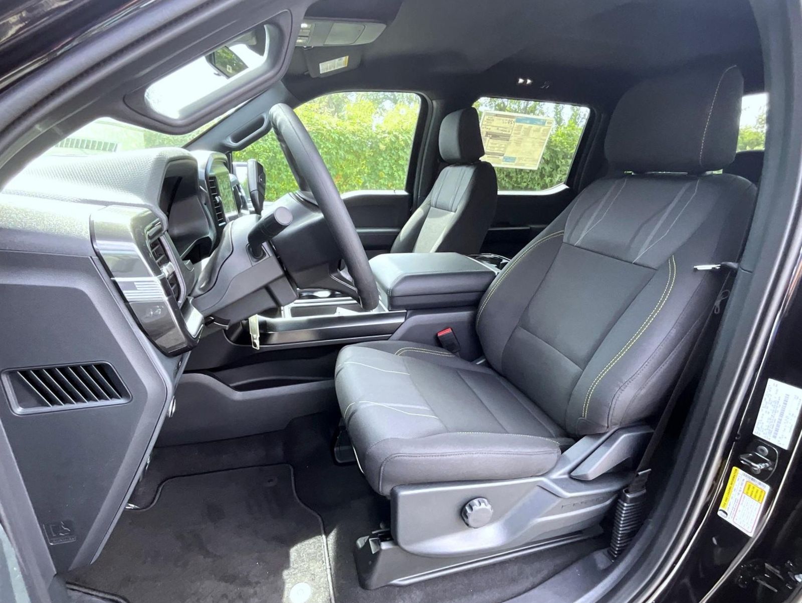 2025 Ford F-150 STX photo 10