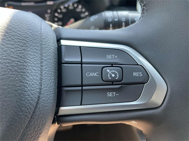 2025 Jeep Compass Latitude photo 23