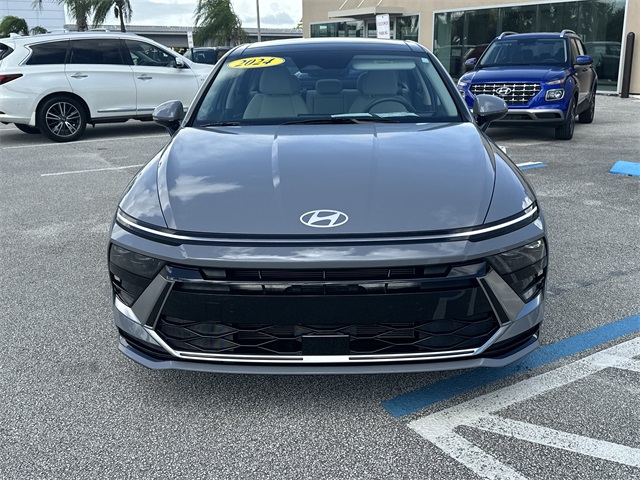2024 Hyundai Sonata SEL Convenience photo 3