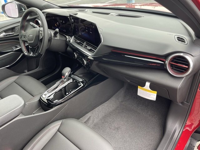 2026 Chevrolet Trax photo 13