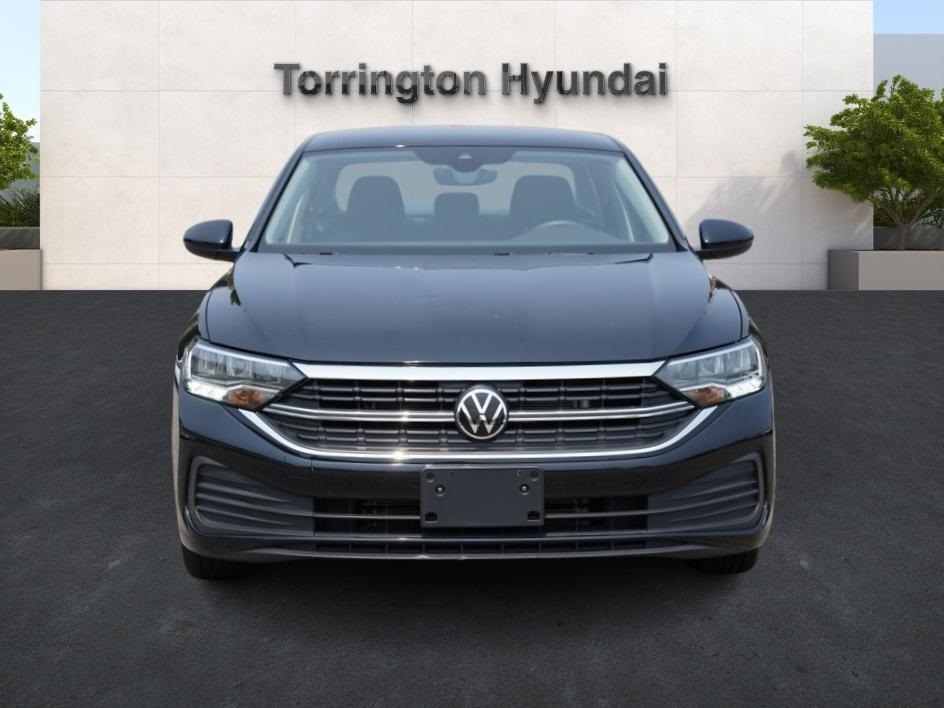 2024 Volkswagen Jetta 1.5T S photo 2