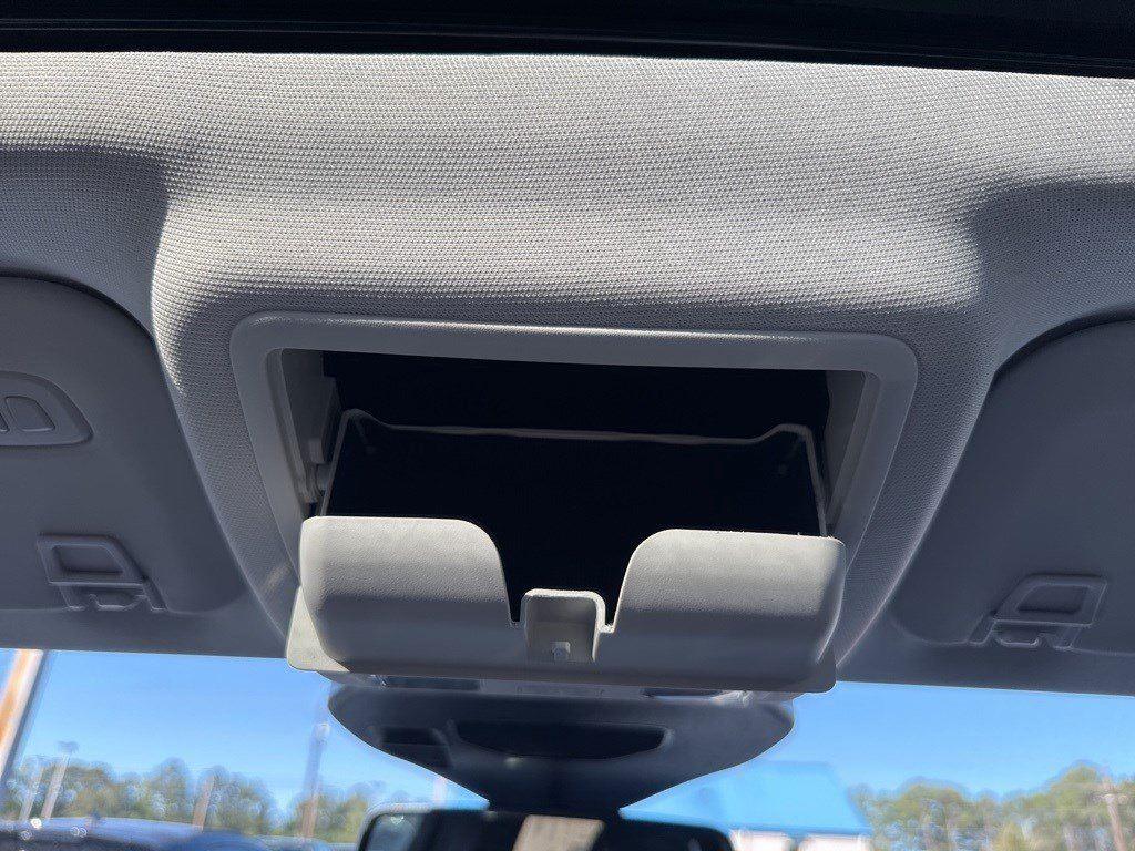 2025 Ford Escape Plug-In Hybrid photo 34