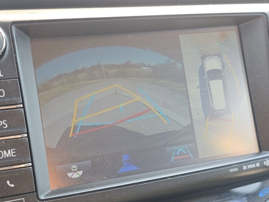 2017 Toyota RAV4 Limited photo 3
