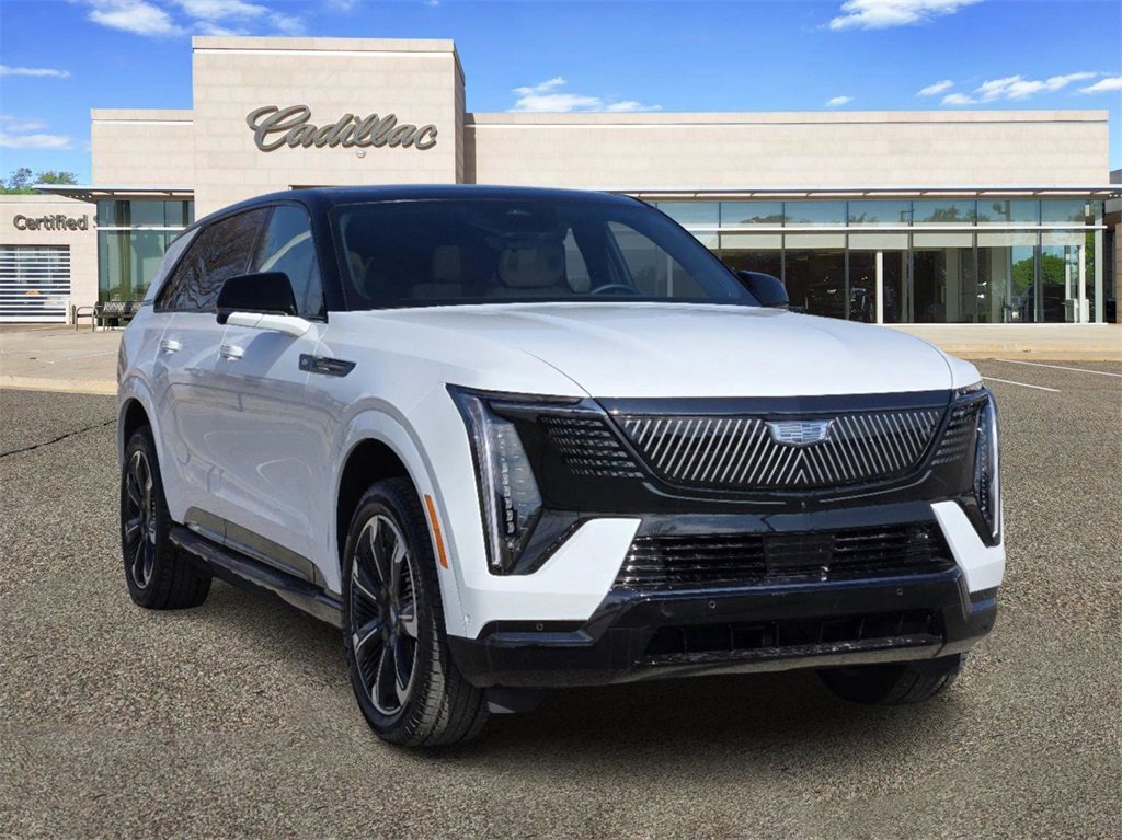2025 Cadillac Escalade IQ Sport photo 3