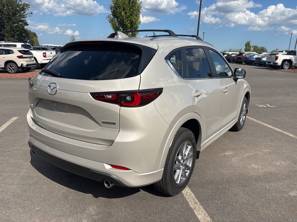 2025 Mazda CX-5 2.5 S Preferred photo 2