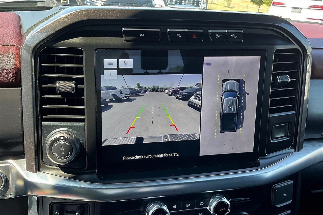 2023 Ford F-150 Lariat photo 14