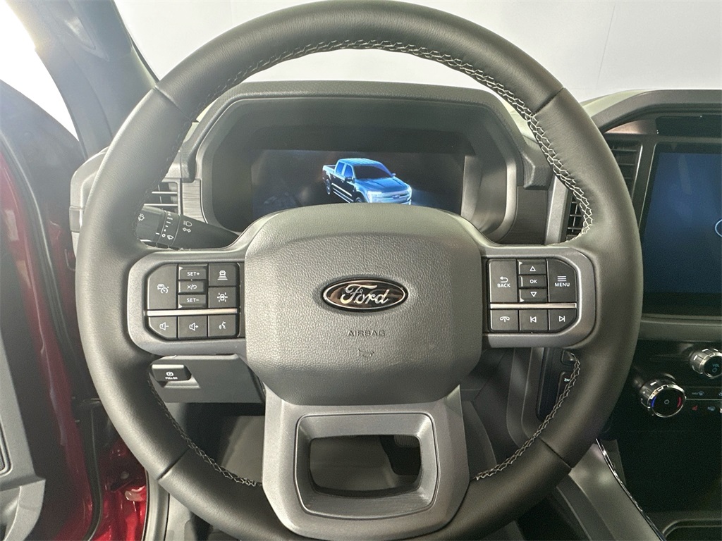 2025 Ford F-150 XLT photo 12