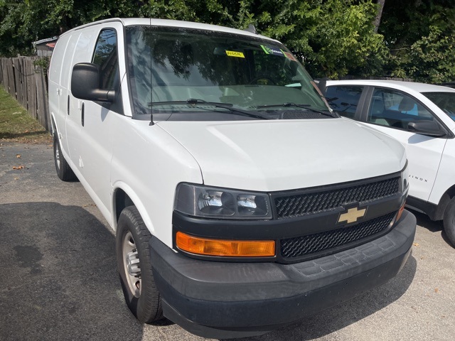 2018 Chevrolet Express 2500 Work Van photo 2