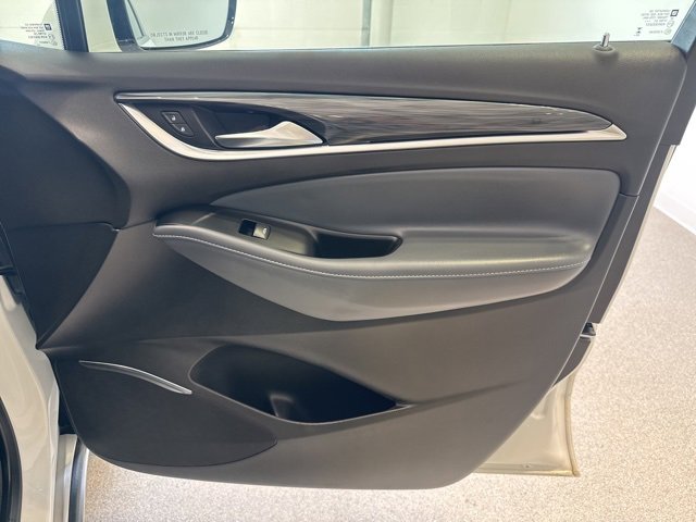 2024 Buick Enclave Essence photo 14