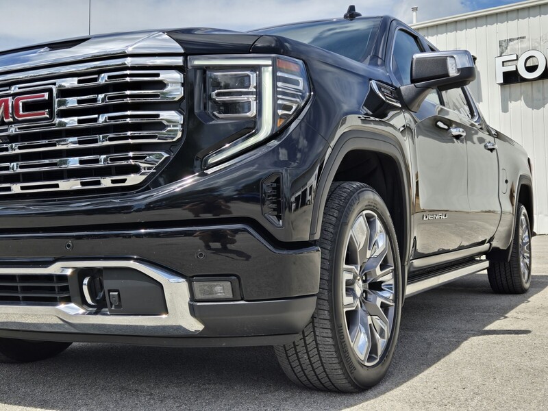 2023 Gmc Sierra 1500 Denali photo 2