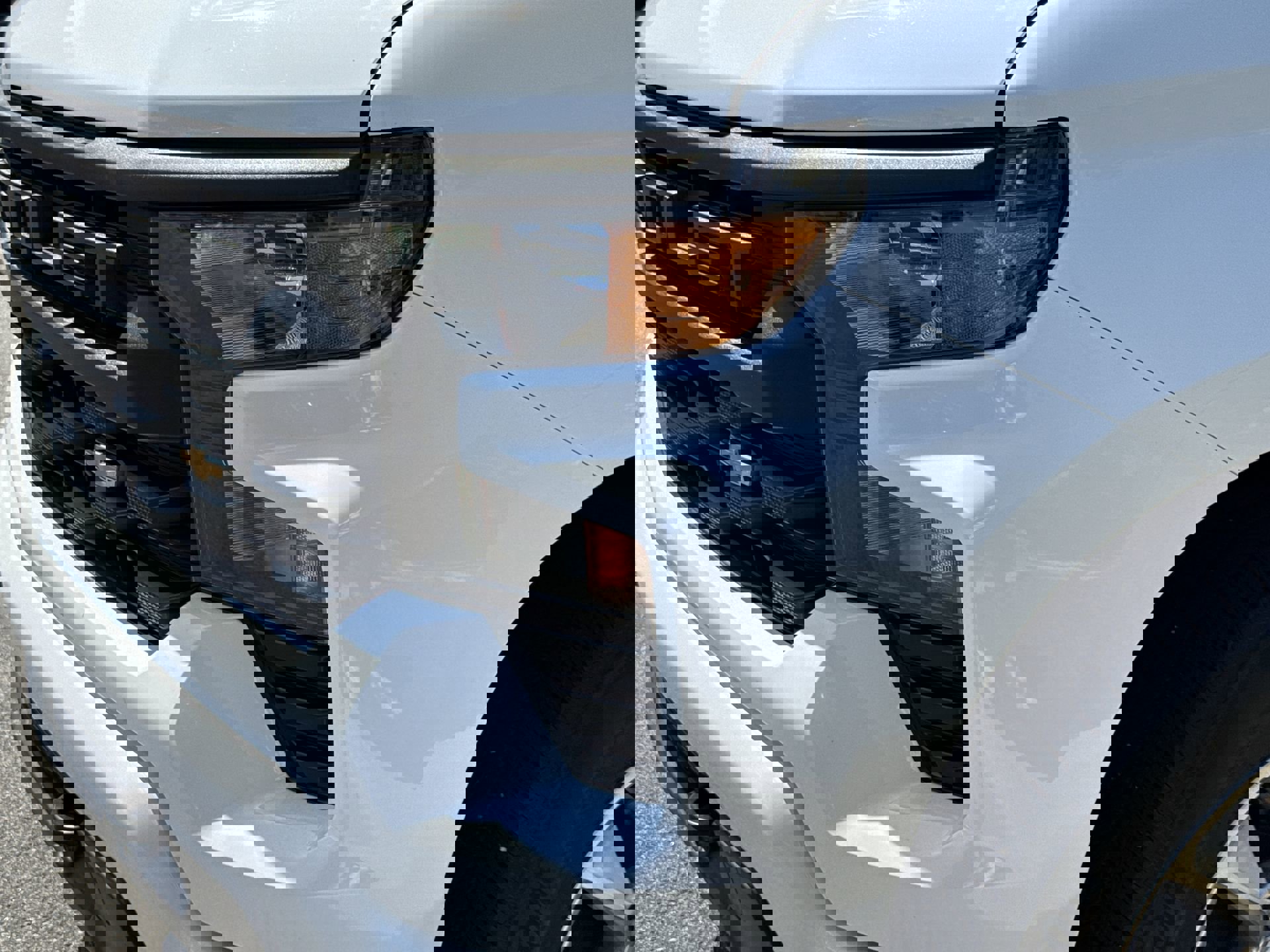 2023 Chevrolet Silverado 1500 Custom photo 4