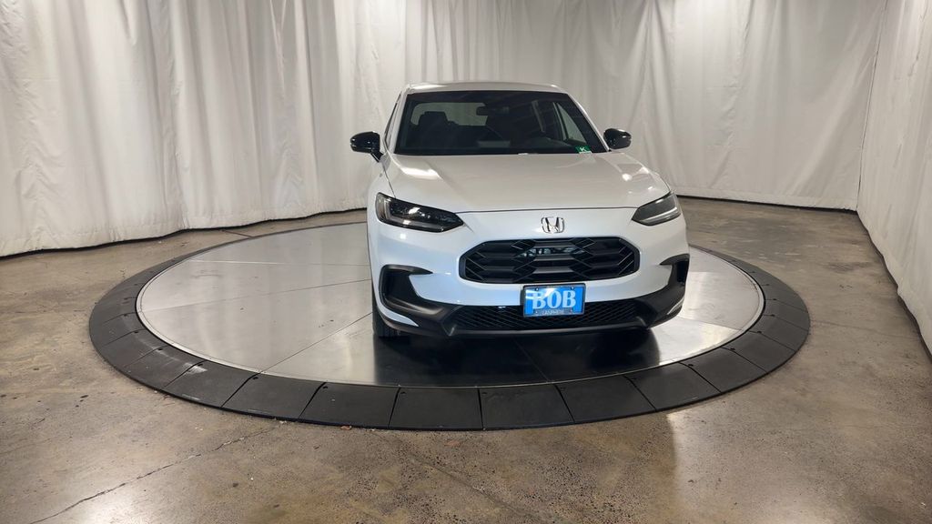 2026 Honda HR-V Sport photo 4