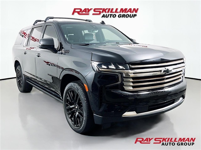 2021 Chevrolet Suburban High Country's photo