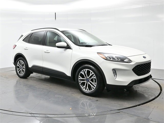 2020 Ford Escape SEL's photo