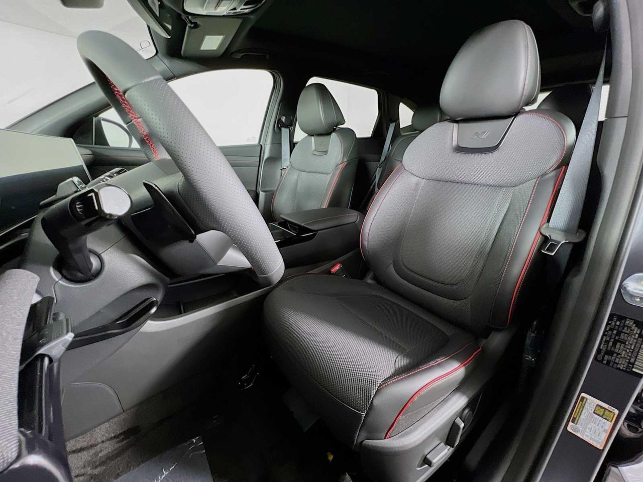 2025 Hyundai Tucson Hybrid N Line photo 10