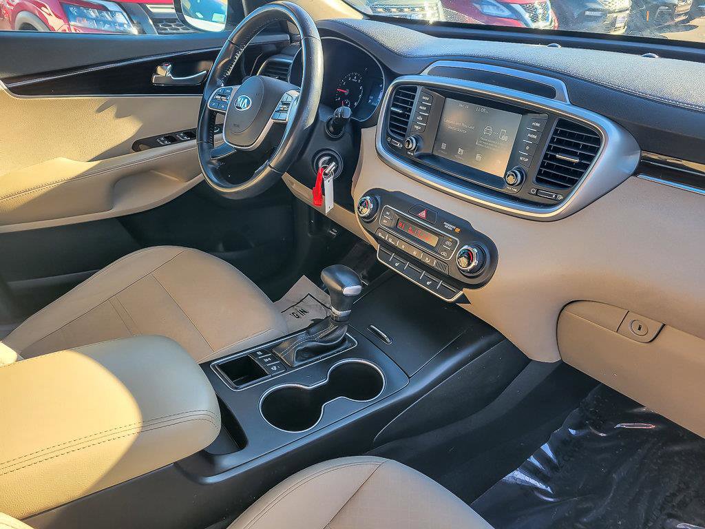 2020 KIA SORENTO - Image 26