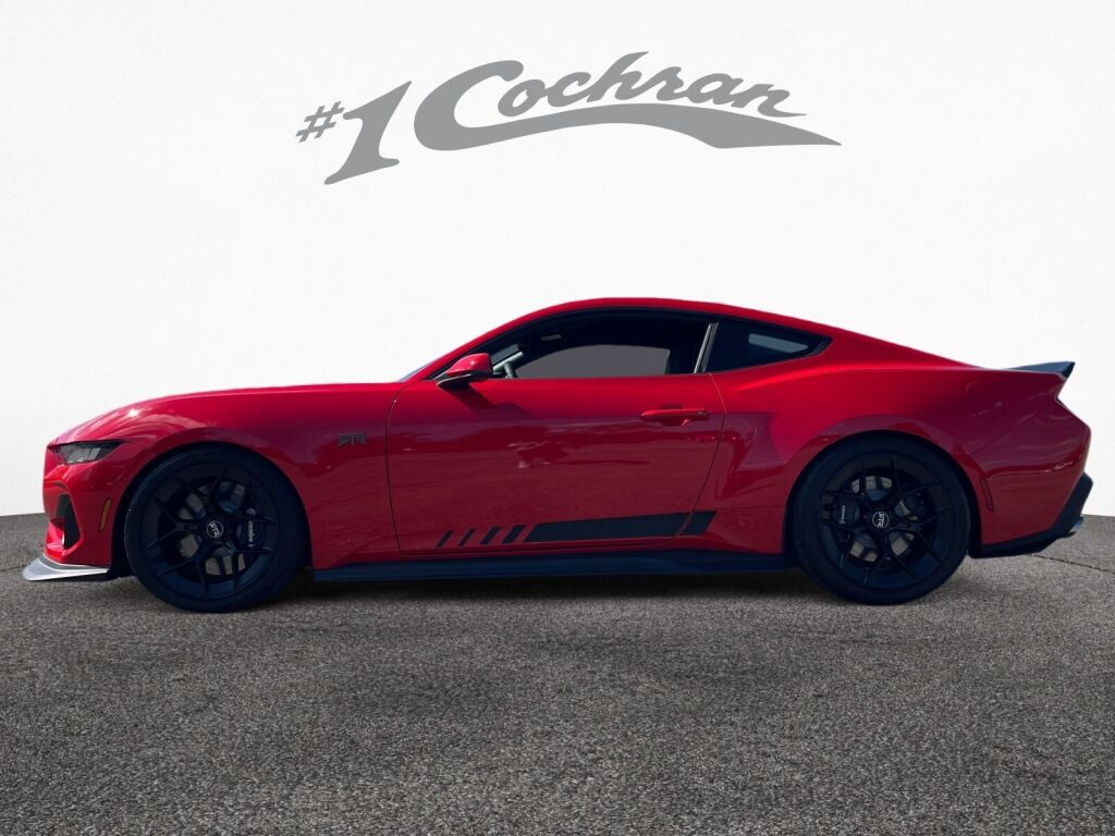 2025 Ford Mustang GT Premium photo 4