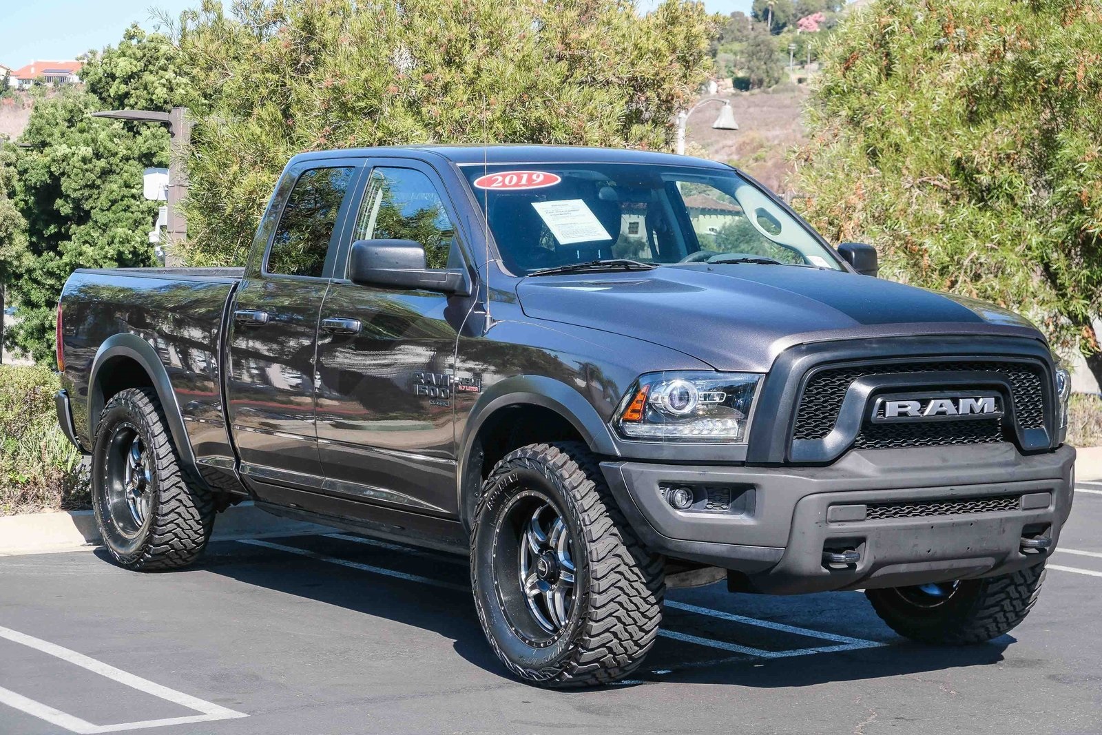 2019 Ram 1500 Classic Warlock photo 3