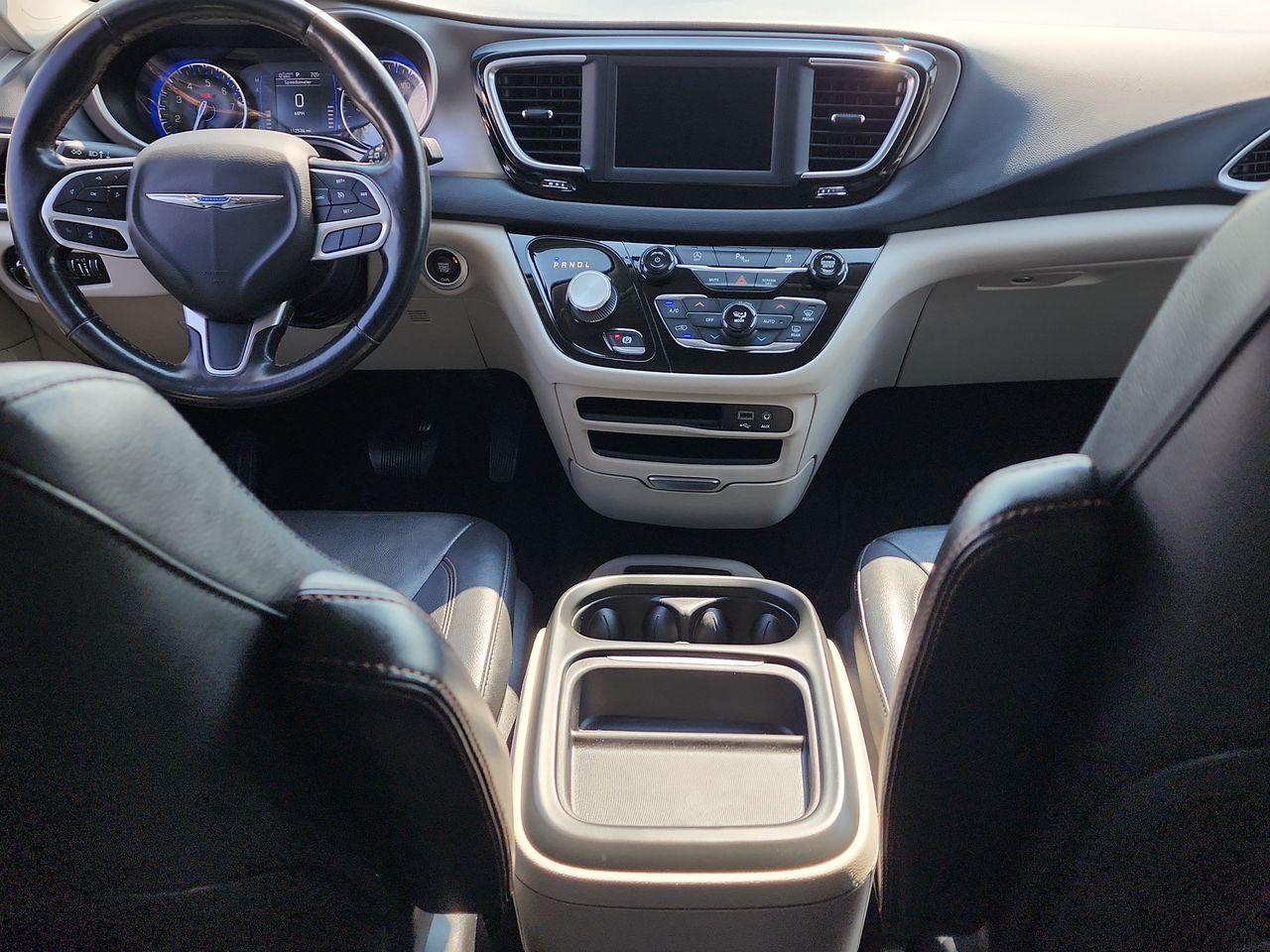 2020 Chrysler Pacifica Touring L photo 20