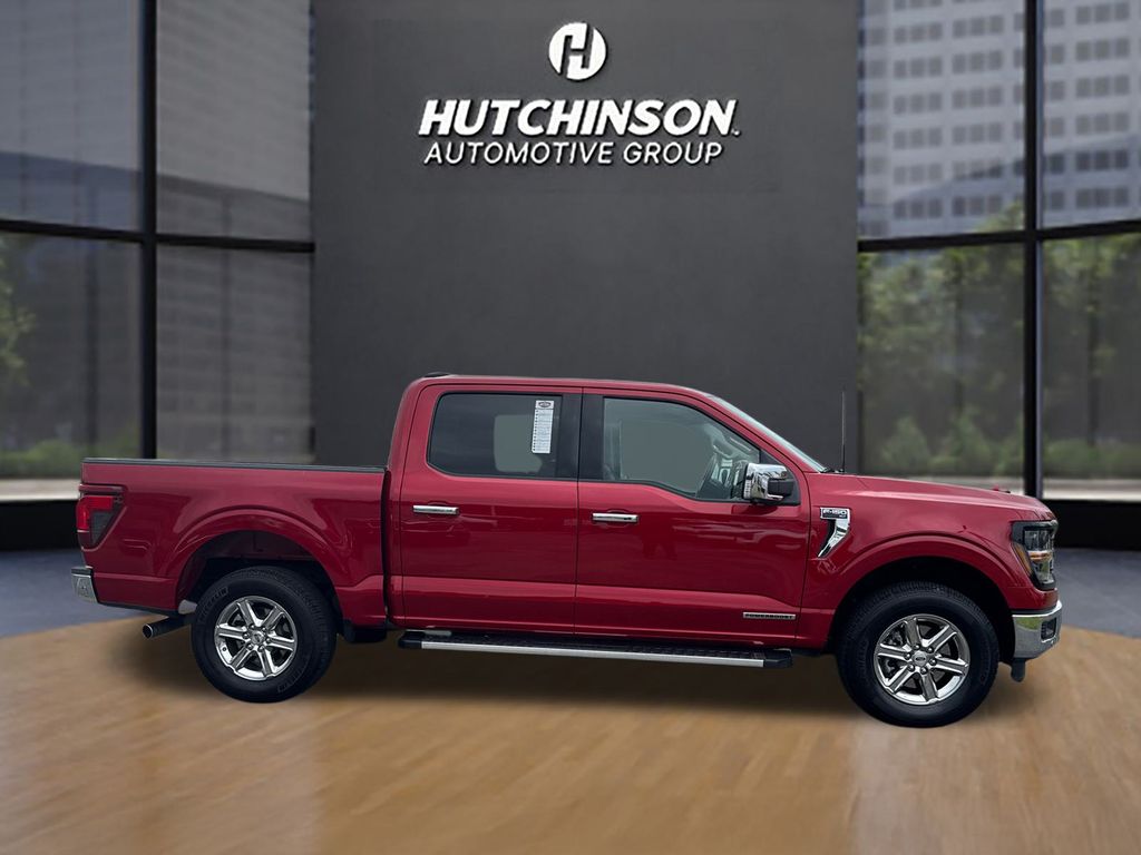 2024 Ford F-150 XLT photo 2
