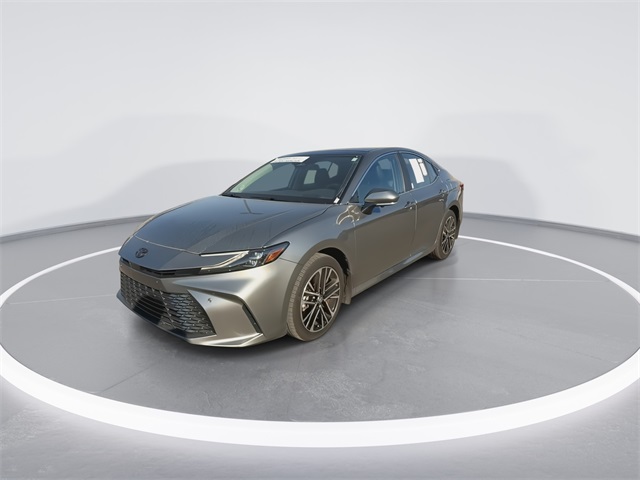2025 Toyota Camry XLE photo 4