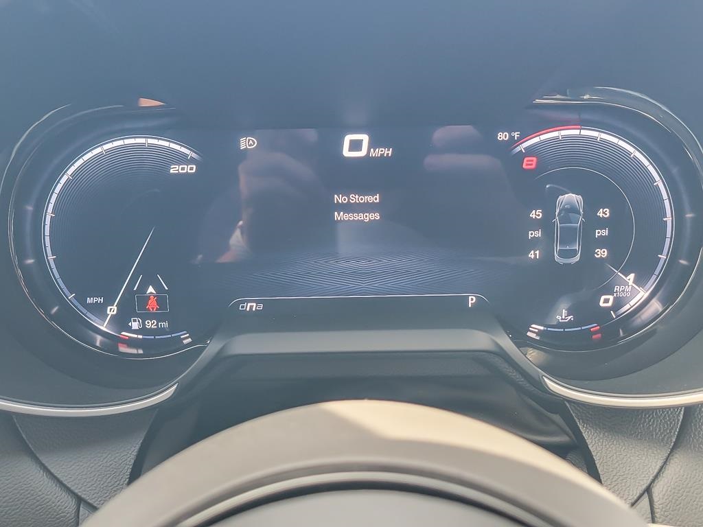 2024 Alfa Romeo Giulia Quadrifoglio photo 12