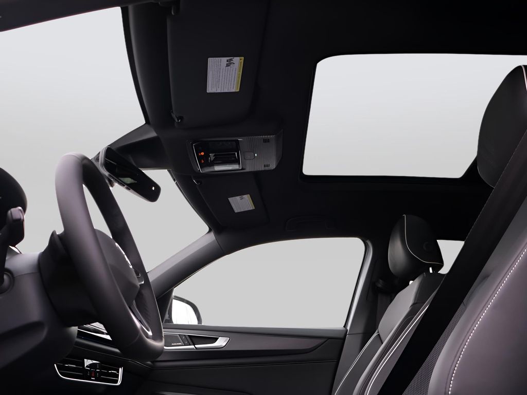 2025 Volkswagen Atlas Cross Sport SEL Premium R-Line photo 37