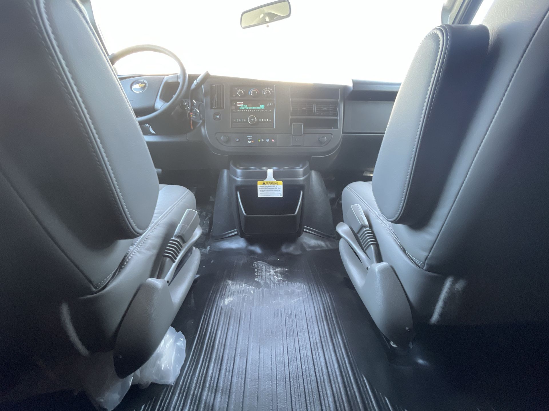 2025 Chevrolet Express Cargo 3500 photo 48