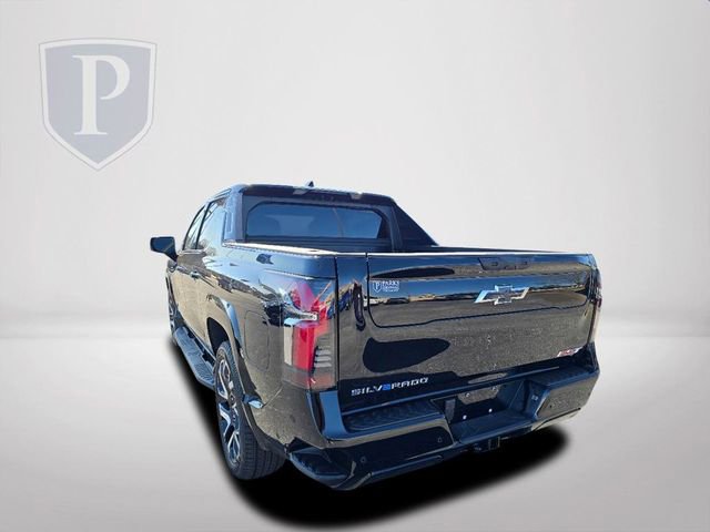 2024 Chevrolet Silverado EV RST photo 5