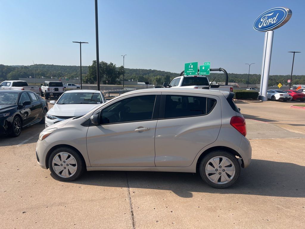 2017 Chevrolet Spark LS photo 6