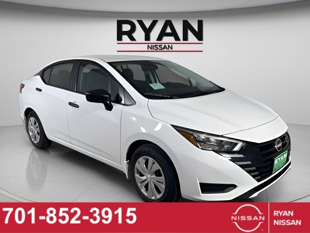 2025 Nissan Versa Sedan S's photo