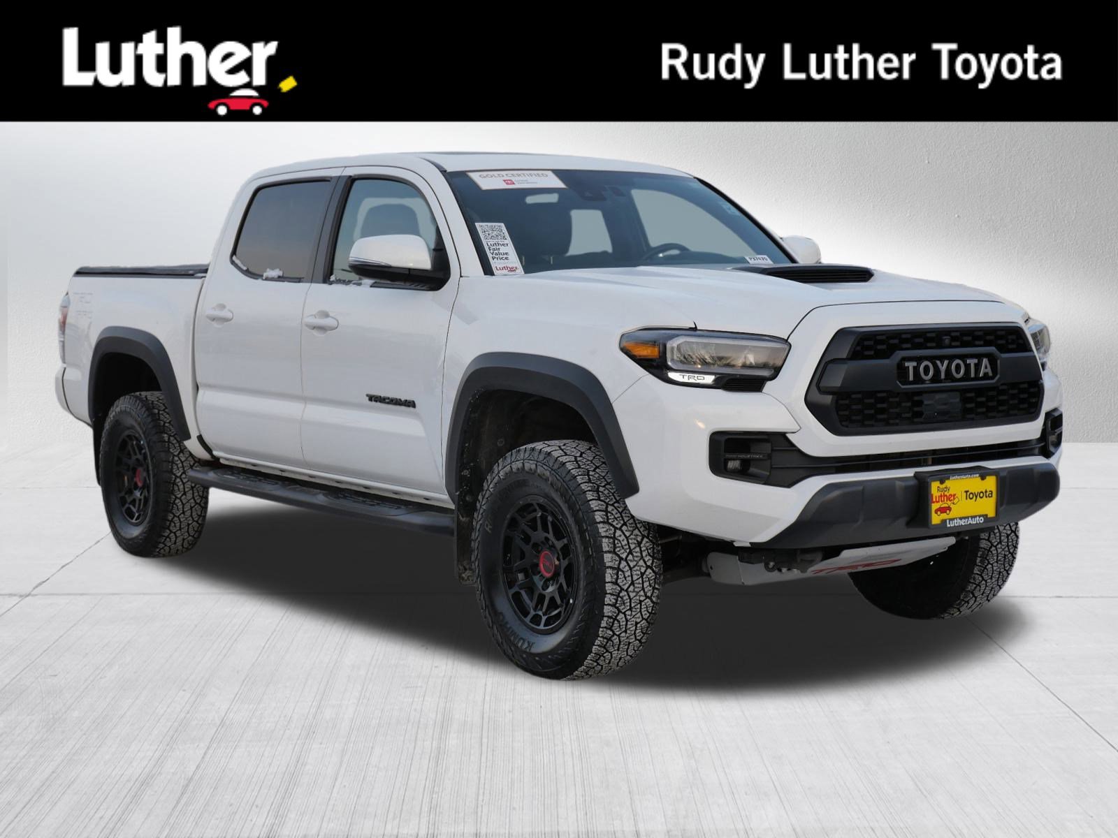 2023 Toyota Tacoma TRD Pro's photo