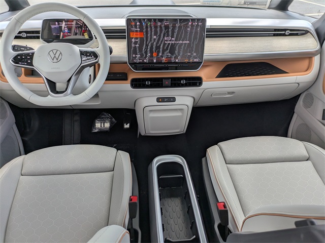 2025 Volkswagen ID. Buzz Pro Plus photo 16