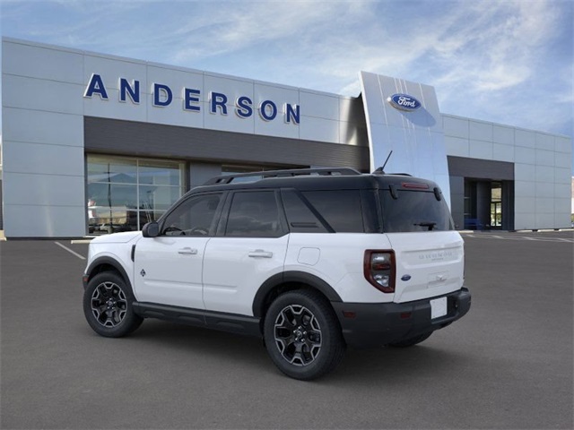 2025 Ford Bronco Sport Outer Banks photo 4