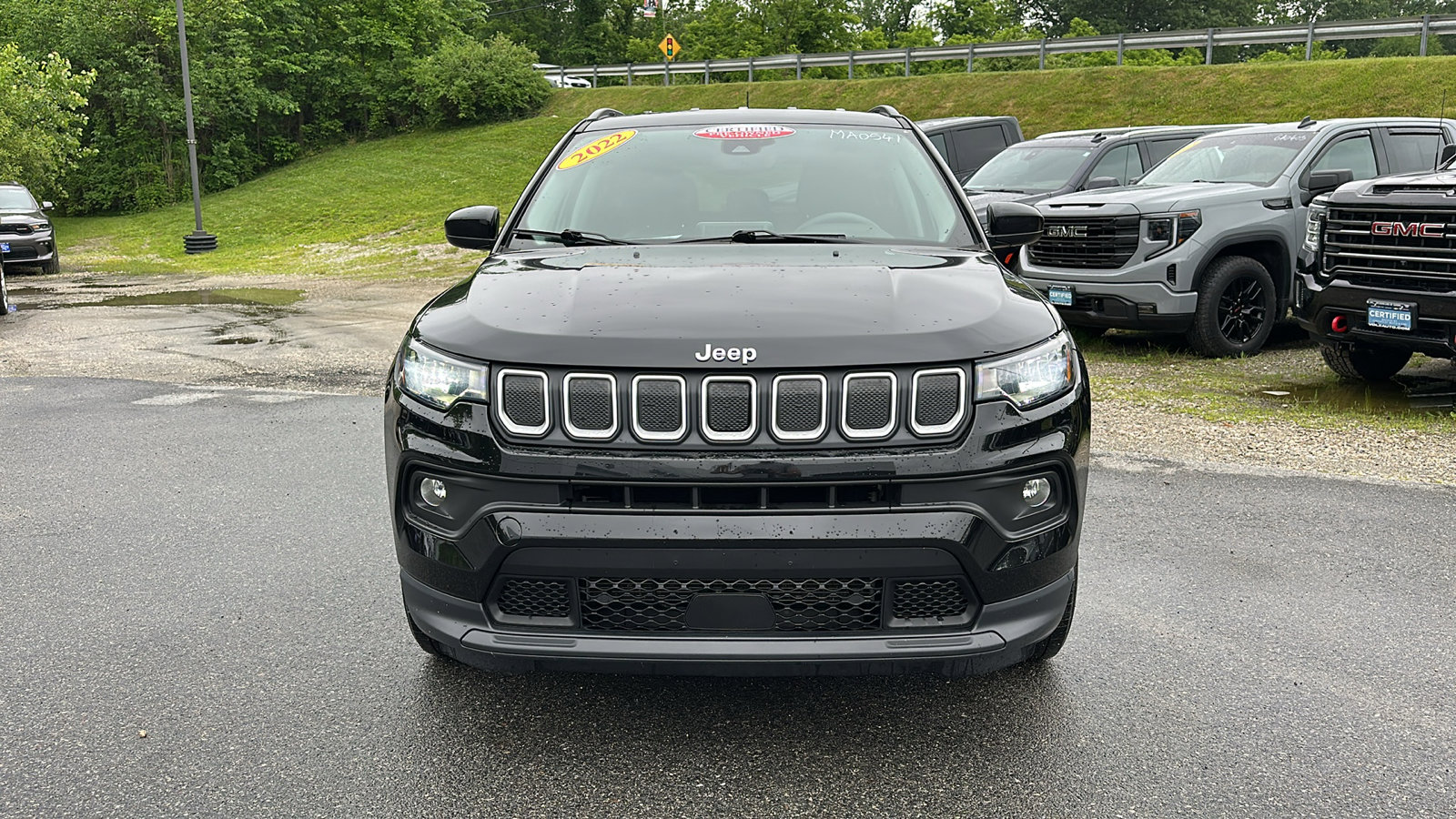 2022 Jeep Compass Latitude photo 8