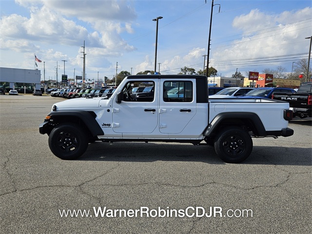2026 Jeep Gladiator Sport photo 4