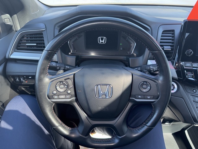 2023 Honda Odyssey Sport photo 13