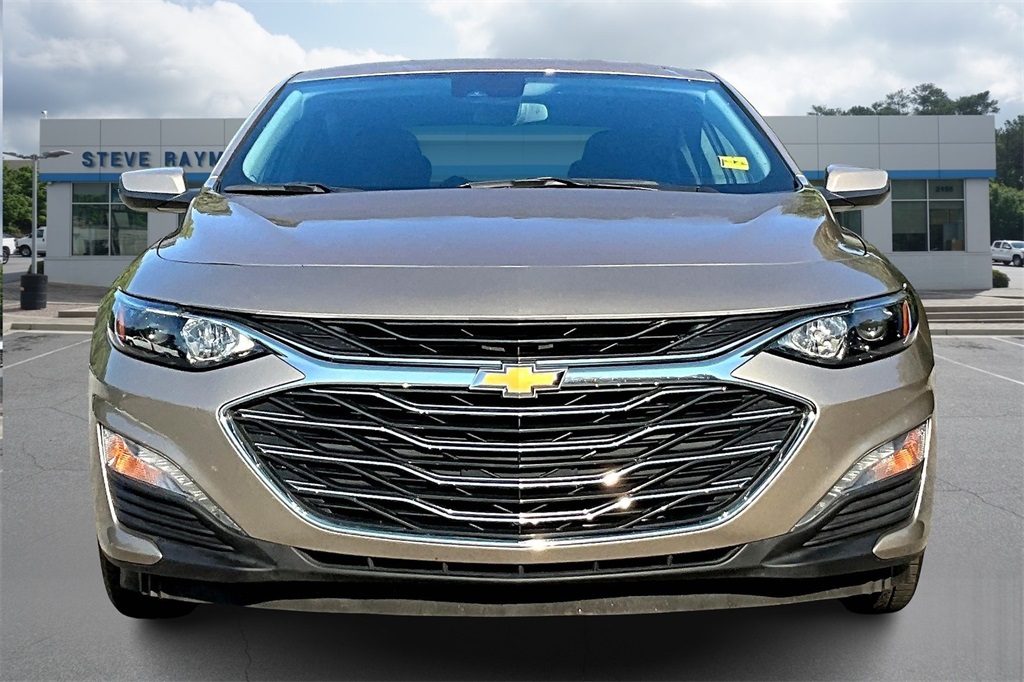 2023 Chevrolet Malibu 1LT photo 2