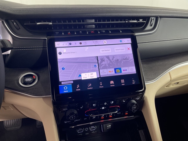 2025 Jeep Grand Cherokee Limited photo 12